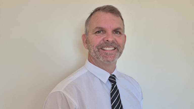 A Hastings District Council staff member has laid a complaint against councillor Steve Gibson.