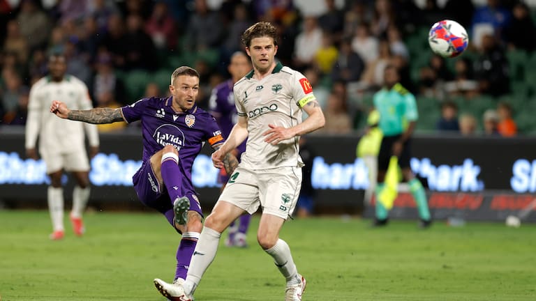Adam Taggart of the Glory has a shot on goal during the A-League Men’s Round 1 match between the Perth Glory and the Wellington Phoenix