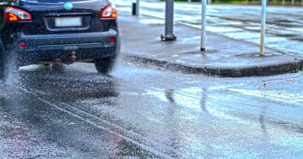 Wild or mild? Weekend weather forecast is a tale of two islands