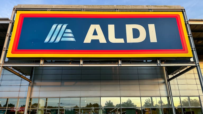 The German-owned discount supermarket Aldi entered the UK market in 1990.