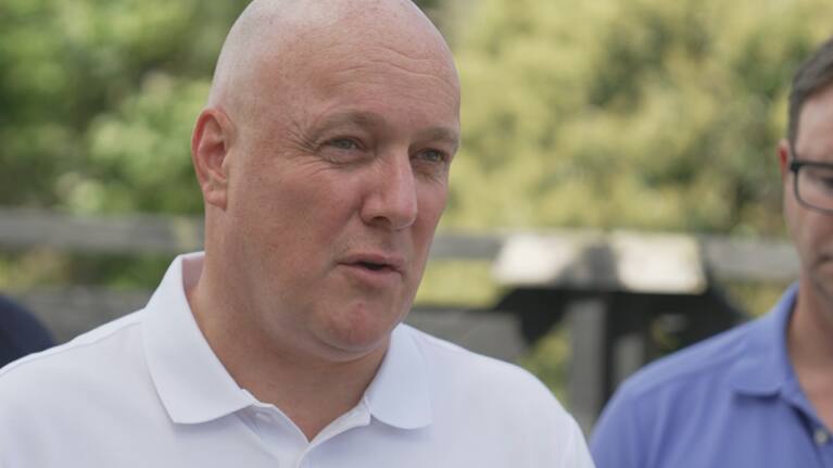 Chris Luxon speaks to reporters.