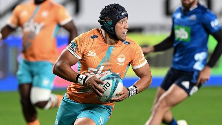 Christian Lealiifano scores for Moana Pasifika against the Blues at Eden Park.
