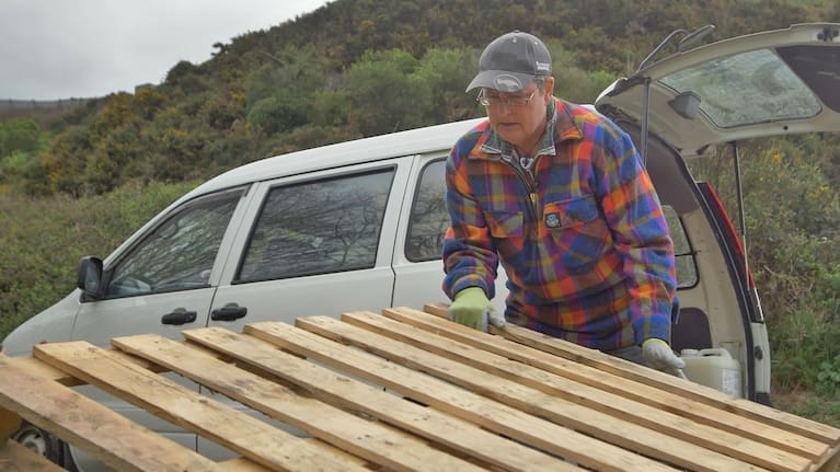 Frances Potter turns discarded pallets into coffins.
