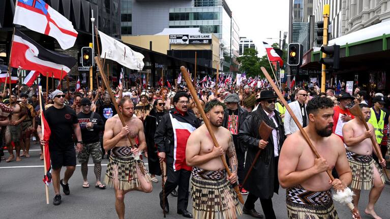 Hīkoi mō te Tiriti heads for Parliament