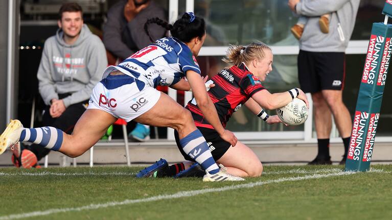 Kendra Cocksedge scores in her 100th and final game for Canterbury during her team's Farah Palmer Cup final victory over Auckland.