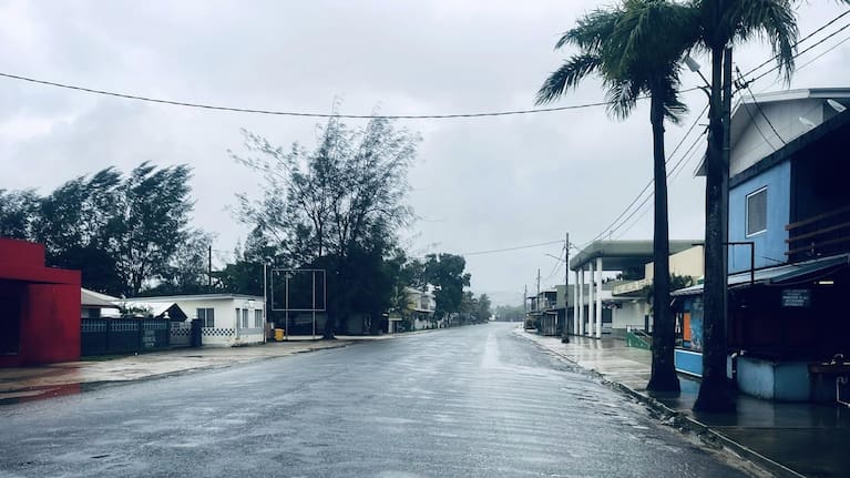 Luganville on the island of Espirito Santo deserted this morning as Vanuatu’s northern islands brace for Cyclone Lola. (Source: BJBN Photography).