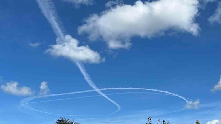 NZDF airplane seen flying in circles over Pahurehure, Auckland.