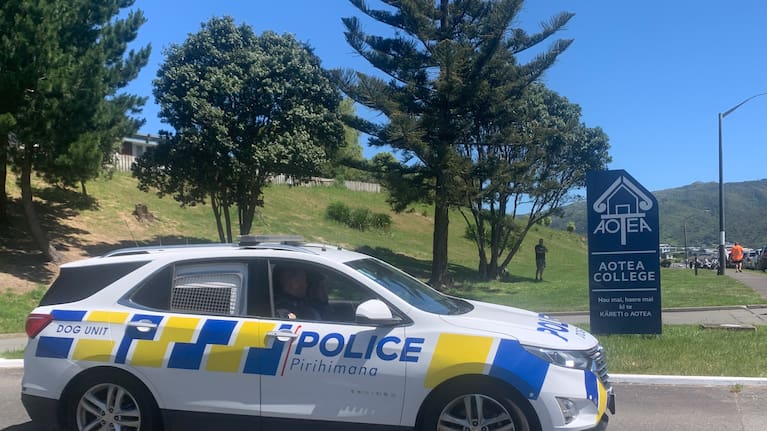 Police at the Okowai Rd entrance at Aotea College.