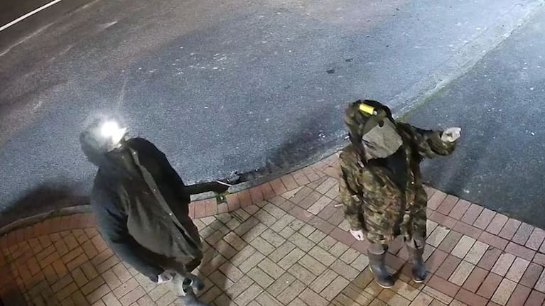 Police have released CCTV footage of who they believe to be Tom Phillips and one of his children.