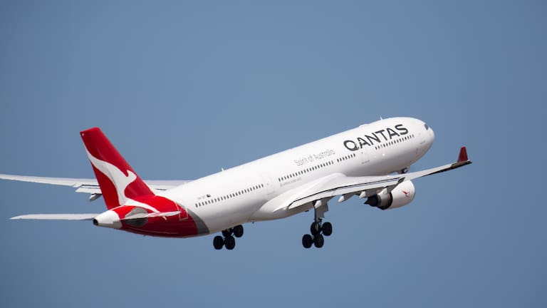 Qantas A330.