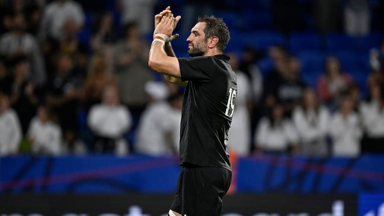 Sam Whtelock salutes the crowd during last year's World Cup - could he return to the black jersey?