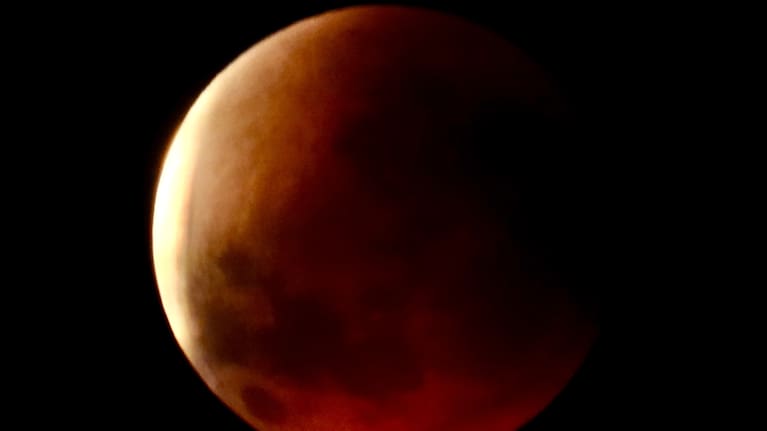 Sharon Teh captured this picture of the lunar eclipse this morning at 5.45am.