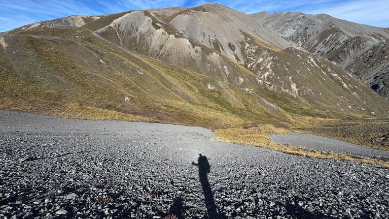 Traversing scree near Takapō