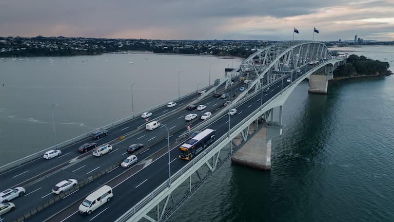 Wind gusts over 90km/h are predicted to hit Auckland between midday and 2pm today.